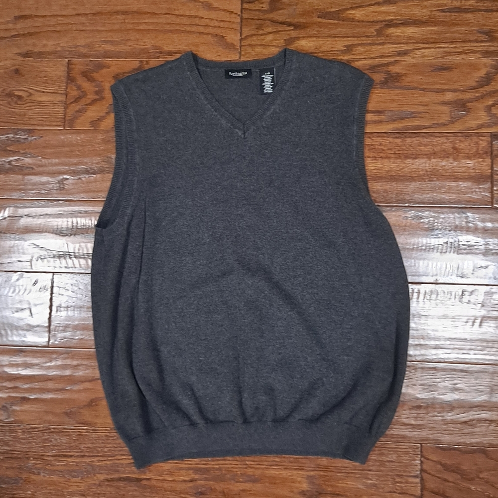 VAN HEUSEN Sweater Vest, Gray - Size Large